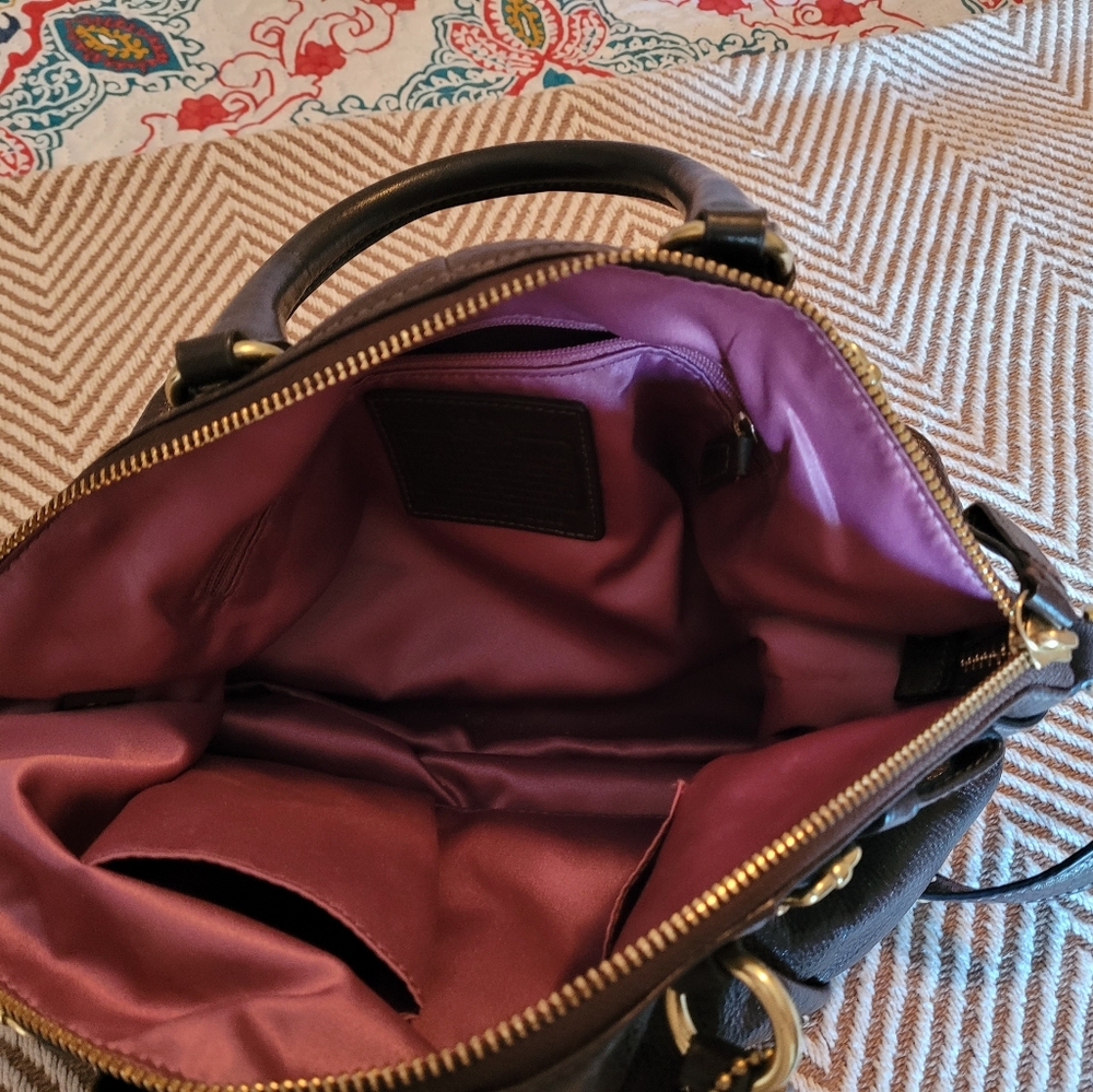 Hand bag - Picture 3 of 3